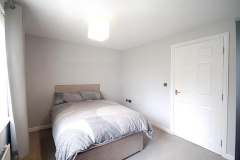 32 Bell Tower Close, Walsall, WS3 3FB