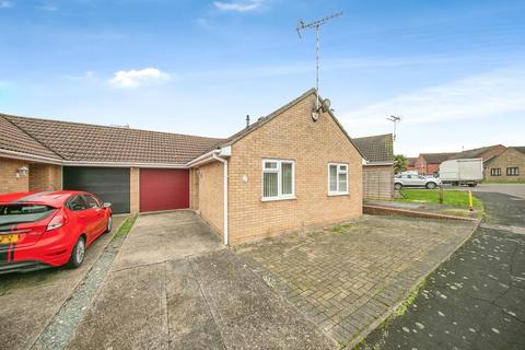 2 bedroom bungalow for sale, Edgware Road, Clacton-on-Sea CO16