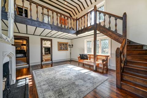 4 bedroom detached house for sale, Felcourt Road, East Grinstead RH19