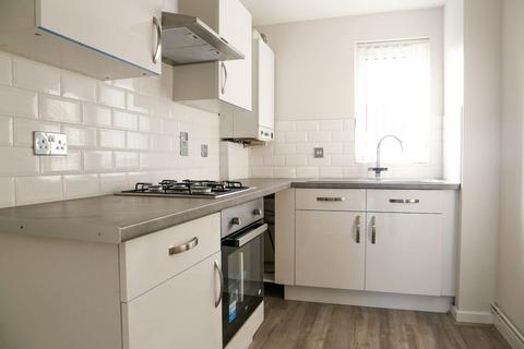 2 bedroom apartment to rent, Francine Close, Liverpool