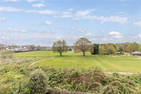 4 bedroom semi-detached house for sale, Weetwood Walk, Leeds, West Yorkshire, LS16