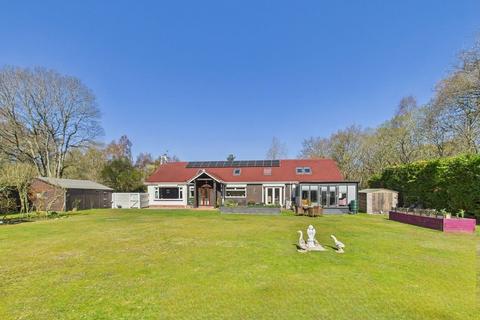 White Gates Heather Drive, Blairgowrie, PH10 6LN
