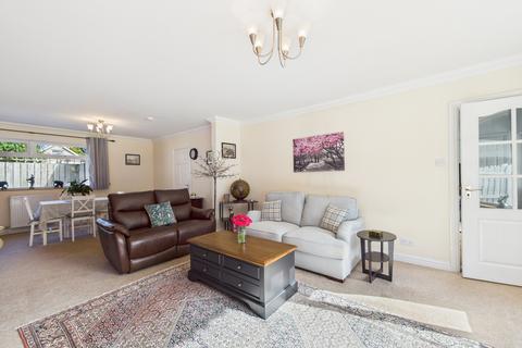 White Gates Heather Drive, Blairgowrie, PH10 6LN