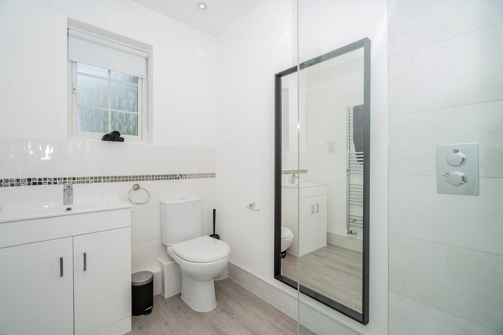Ensuite