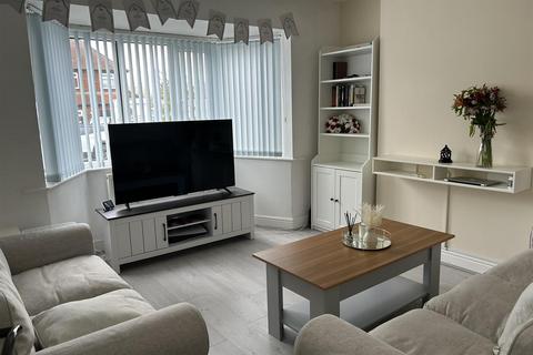 2 bedroom semi-detached house for sale, Elmfield Avenue, Birmingham B24