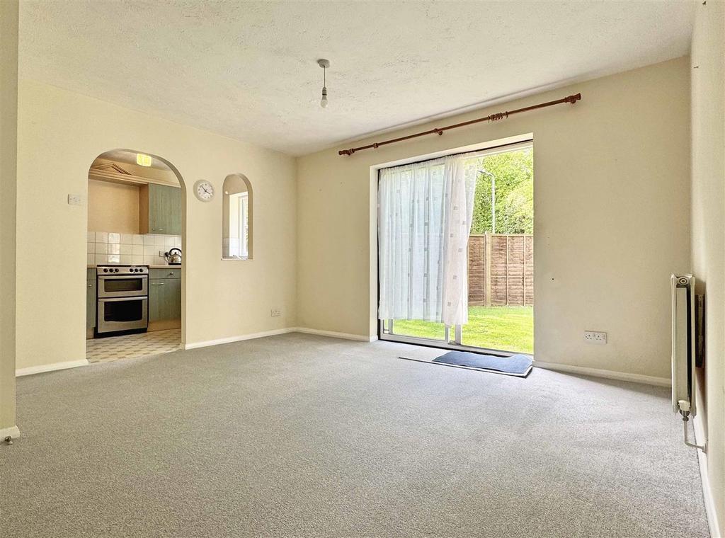 Living Room.jpg