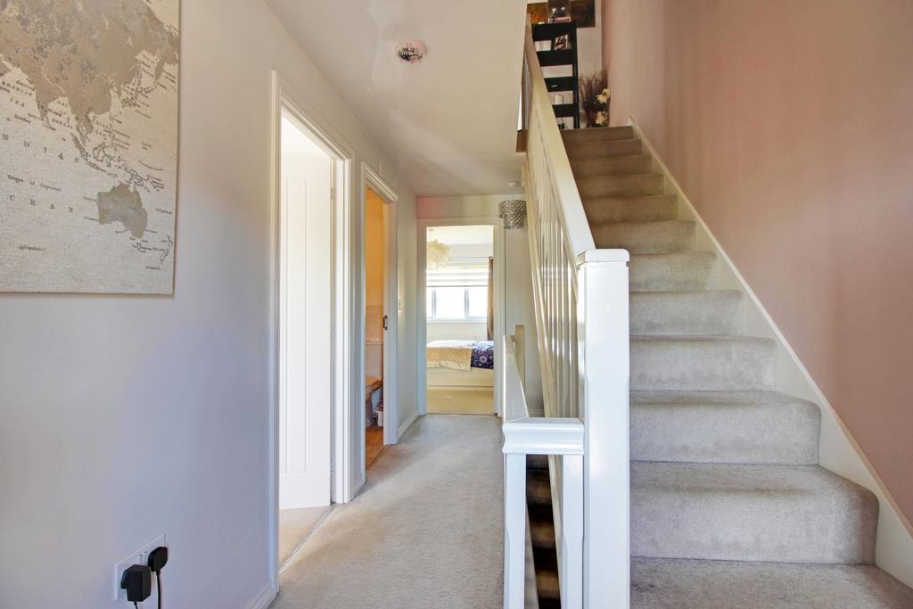 1st Floor Landing