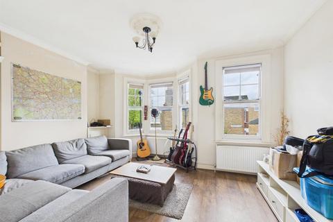 67a Rangemoor Road, London, N15 4NA