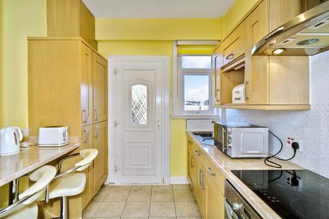 2 bedroom ground floor flat for sale, Sighthill Avenue, Edinburgh EH11