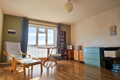 2 bedroom apartment for sale, Penparcau