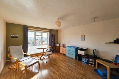 2 bedroom apartment for sale, Penparcau