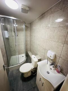 1 bedroom in a house share to rent, Chaplin Road, Wembley, HA0