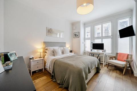 2 bedroom flat for sale, Kingscourt Road, Streatham