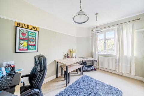 2 bedroom flat for sale, Gracefield Gardens, Streatham