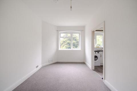 2 bedroom flat for sale, Gracefield Gardens, Streatham, London, SW16