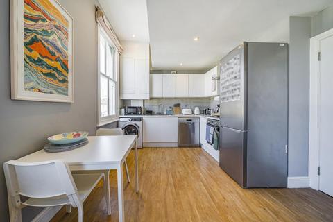 2 bedroom flat for sale, Hayter Road, London