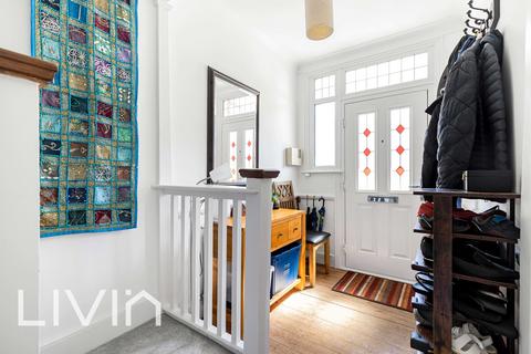 86 Waddon Road, Croydon, CR0 4JG