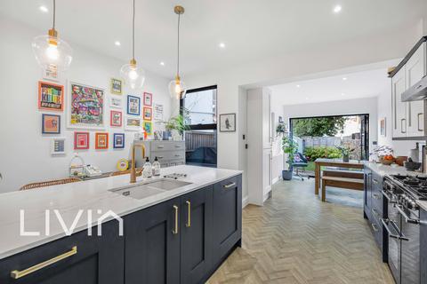 9 Cedar Road, Croydon, CR0 6UG