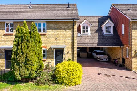 4 Demelza Close, Cuxton, Rochester, ME2 1ED