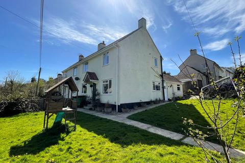 37 Coly Vale, Colyton, EX24 6PY