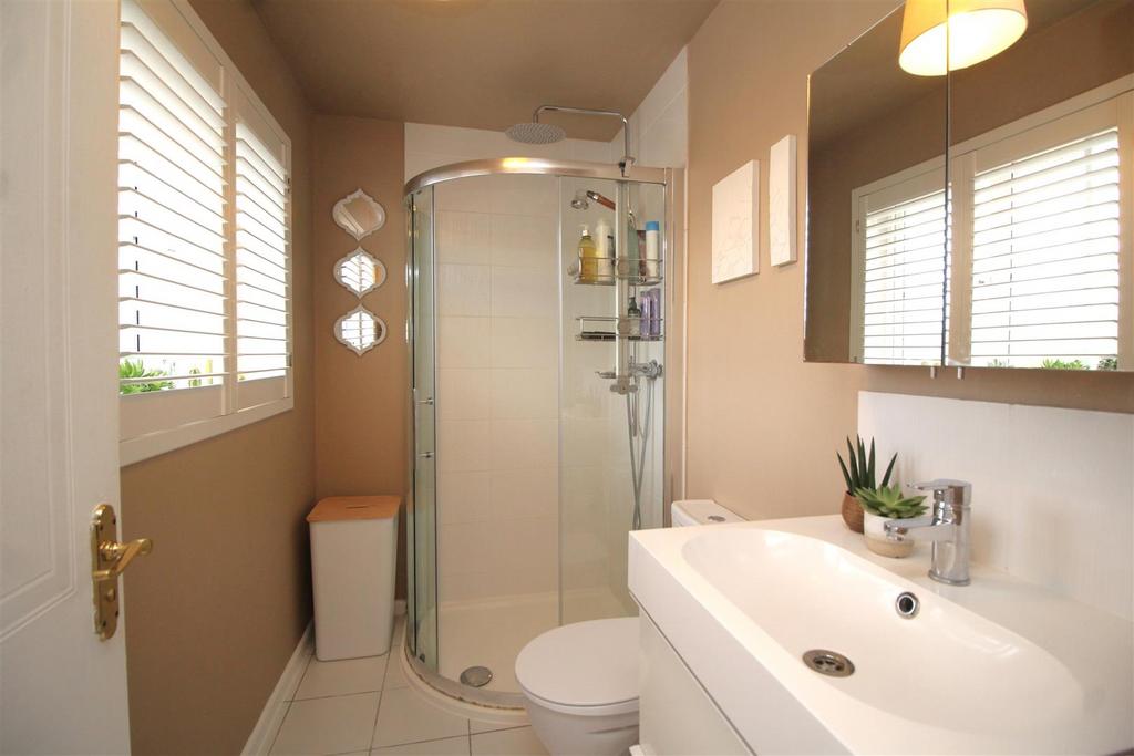 Ensuite 1 .JPG