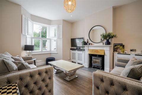 undefined, Cheapside Road, Ascot