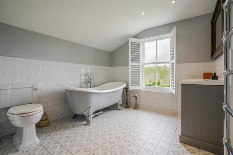 47 Cheapside Road, Ascot, SL5 7QR
