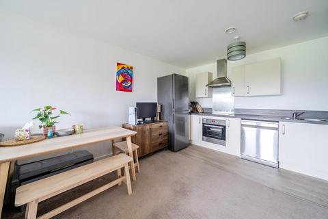 1 bedroom flat for sale, Windsor,  Berkshire,  SL4,  SL4