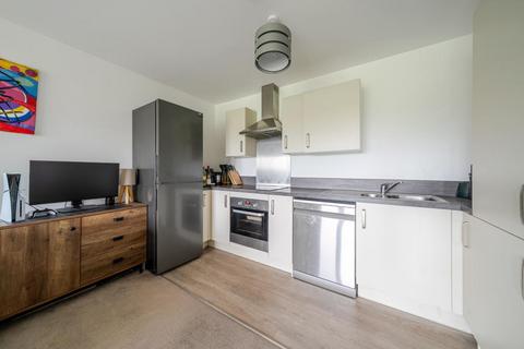 1 bedroom flat for sale, Windsor,  Berkshire,  SL4,  SL4