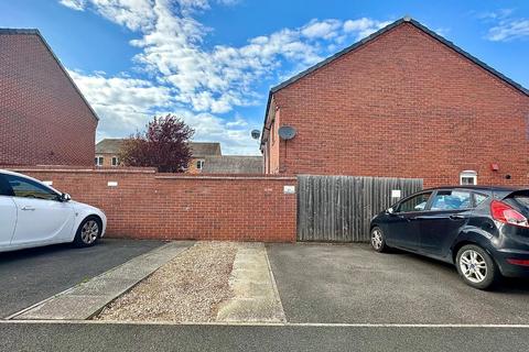 4 Damselfly Road, Northampton, NN4 9ES