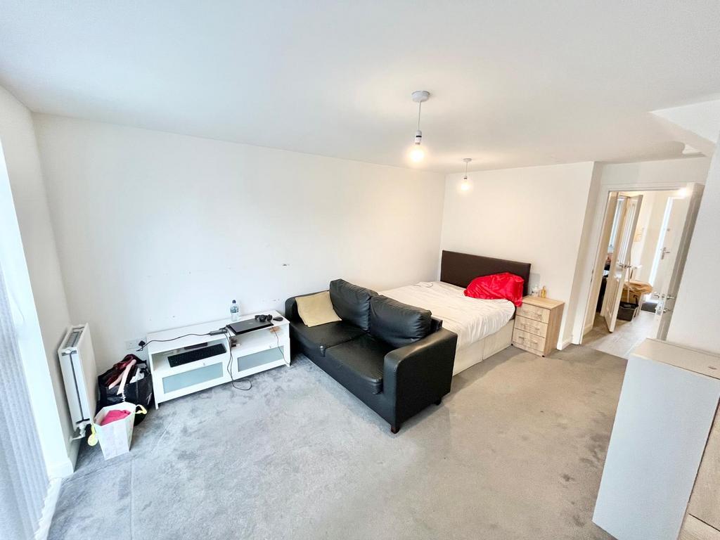 Studio-Style Room