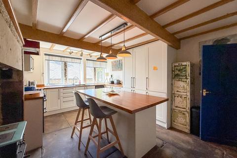 3 bedroom character property for sale, Radcliffe Road, Huddersfield HD7