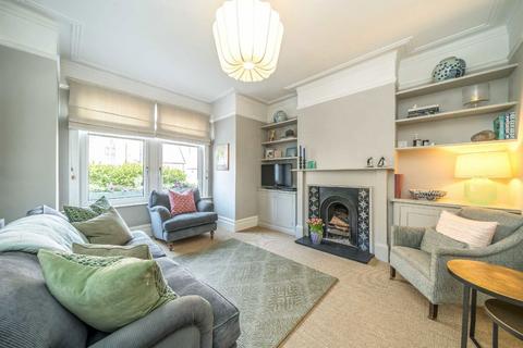 3 bedroom maisonette for sale, Telford Avenue, London SW2