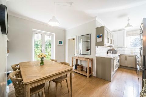 3 bedroom maisonette for sale, Telford Avenue, London SW2