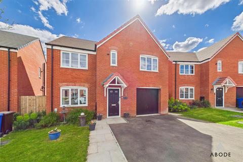 Attlee Avenue, Anslow DE13