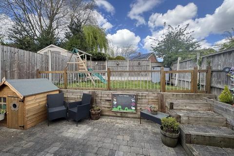 38 Derwent Close, Allestree, Derby, DE22 2UY