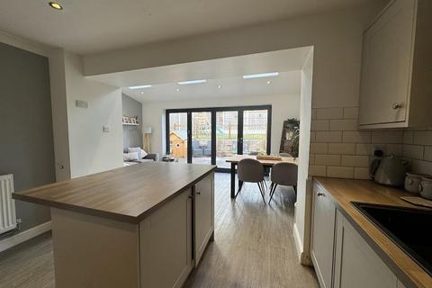 38 Derwent Close, Allestree, Derby, DE22 2UY