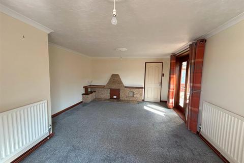 3 bedroom bungalow to rent, Eastlands, Hemyock, Cullompton