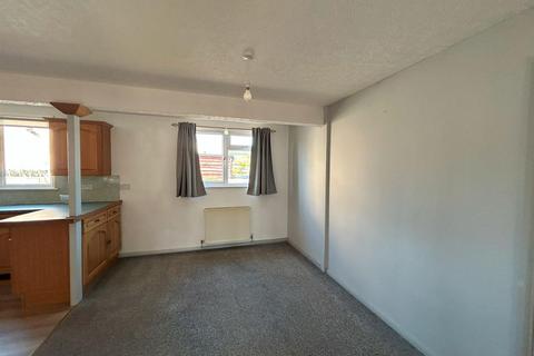 3 bedroom bungalow to rent, Eastlands, Hemyock, Cullompton