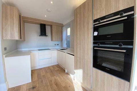 1 bedroom apartment for sale, Castlebar Road, Ealing, Ealing
