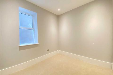 2 bedroom apartment for sale, Castlebar Road, Ealing, Ealing
