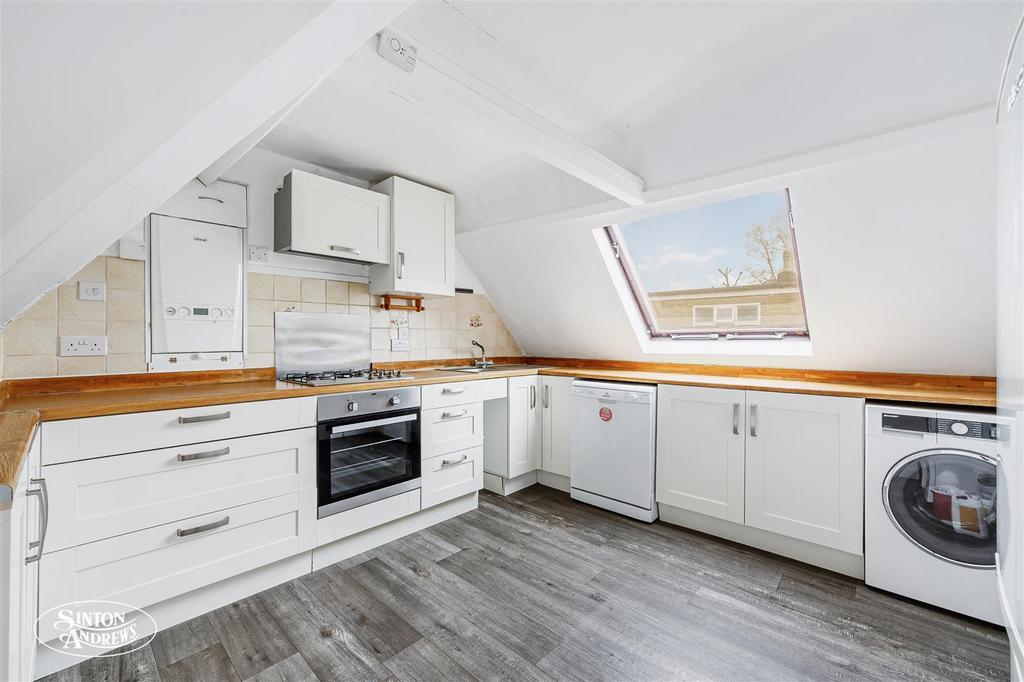 Flat C, 3 Somerset Road (2).jpg