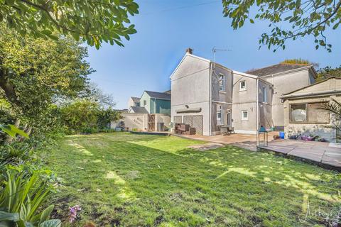 4 bedroom detached house for sale, Woodlands, Gowerton, Swansea