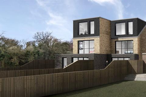 3 bedroom semi-detached house for sale, Blake Road, N11