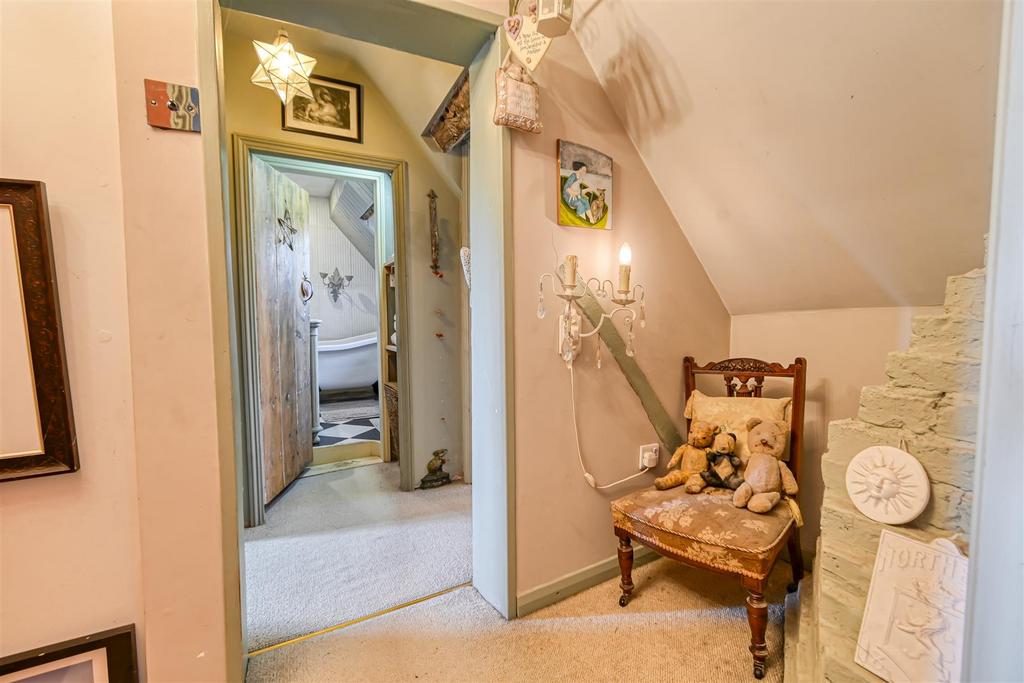 82 Haughton-13.jpg