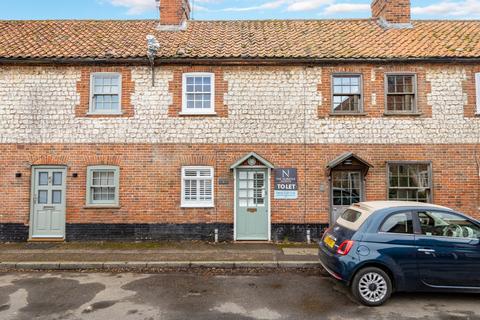 3 bedroom terraced house to rent, Rogers Row, Station Road, Burnham Market