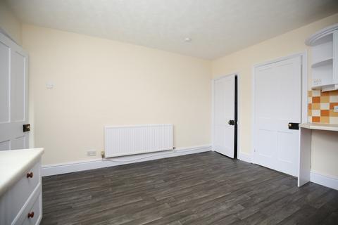 3 Stratton Street, Atherstone, CV9 1DS