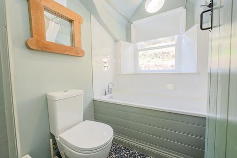 4 bedroom cottage for sale, Lower Lydbrook
