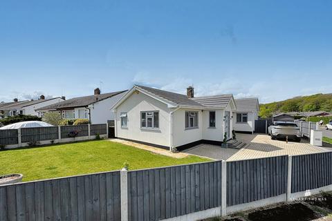 3 bedroom detached bungalow for sale, Broomfield, Hadleigh