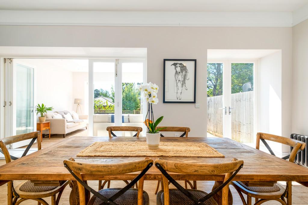 11 Belgrove Place-18